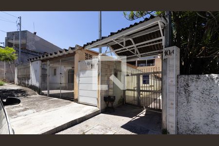 Casa para alugar com 35m², 1 quarto e sem vaga Casa para alugar com 35m², 1 quarto e sem vagaFachada