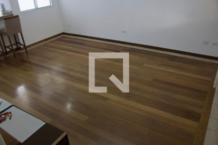 Sala de casa de condomínio para alugar com 3 quartos, 108m² em Jardim Monte Kemel, São Paulo