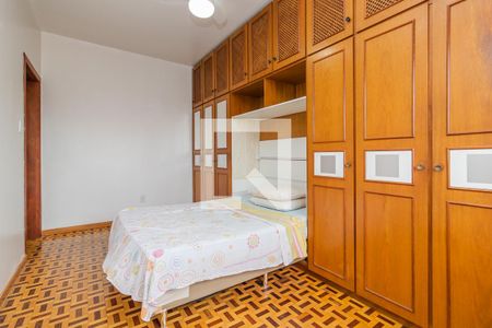 Quarto 1 de apartamento à venda com 2 quartos, 67m² em Azenha, Porto Alegre