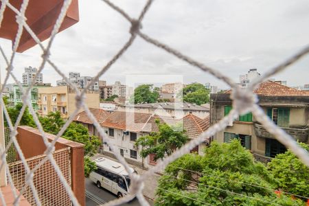 Vista Quarto 1 de apartamento à venda com 2 quartos, 67m² em Azenha, Porto Alegre