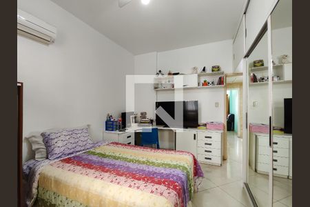 Apartamento à venda com 140m², 3 quartos e 1 vagaQuarto 3