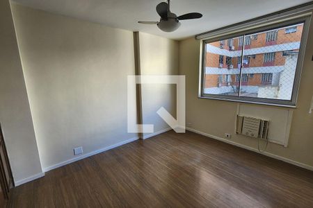 Suíte de apartamento para alugar com 2 quartos, 120m² em Botafogo, Rio de Janeiro