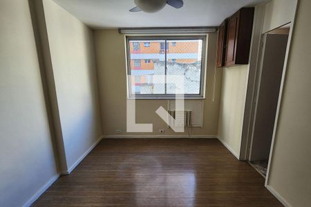 Apartamento para alugar com 120m², 2 quartos e 1 vagaSuíte