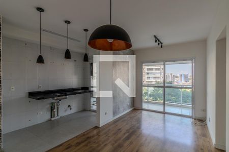 Sala de apartamento para alugar com 3 quartos, 72m² em Vila Andrade, São Paulo