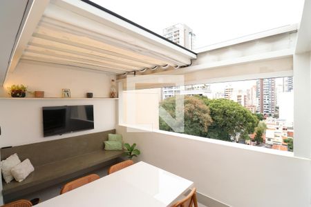 Apartamento para alugar com 85m², 2 quartos e 2 vagasDetalhe