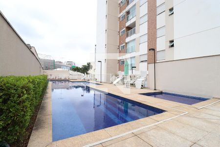 Apartamento para alugar com 85m², 2 quartos e 2 vagasÁrea comum - Piscina
