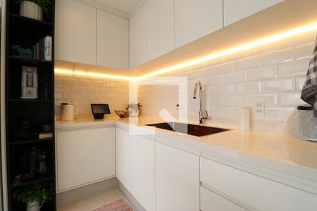 Apartamento para alugar com 85m², 2 quartos e 2 vagasCozinha