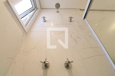 Apartamento para alugar com 85m², 2 quartos e 2 vagasDetalhe do banheiro 2