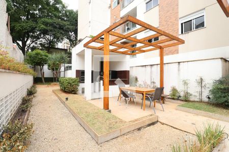 Apartamento para alugar com 85m², 2 quartos e 2 vagasÁrea comum - Churrasqueira