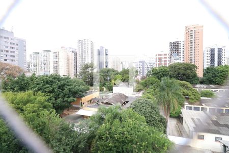 Vista da Suíte de apartamento à venda com 2 quartos, 85m² em Pompeia, São Paulo