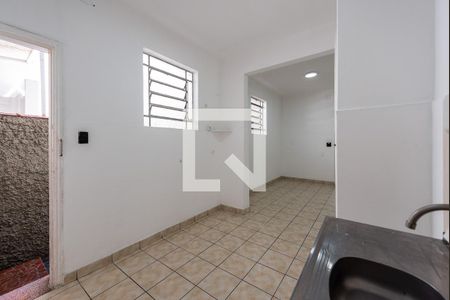 Casa para alugar com 250m², 5 quartos e 3 vagas Casa para alugar com 250m², 5 quartos e 3 vagasCozinha