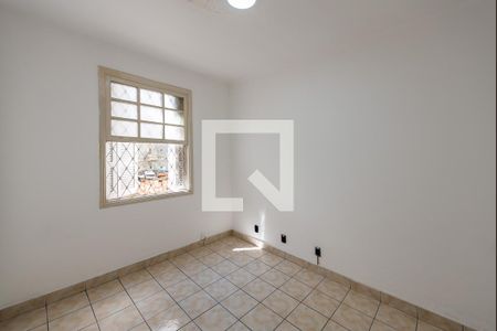 Casa para alugar com 250m², 5 quartos e 3 vagas Casa para alugar com 250m², 5 quartos e 3 vagasQuarto 4