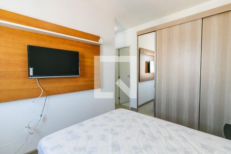Suíte de apartamento para alugar com 2 quartos, 52m² em Vila Gomes Cardim, São Paulo