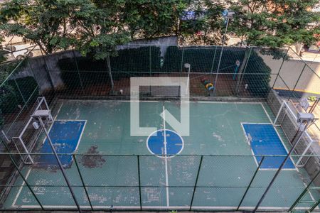 Apartamento à venda com 72m², 2 quartos e 1 vagaÁrea comum 