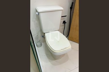 Apartamento à venda com 140m², 3 quartos e 2 vagas Apartamento à venda com 140m², 3 quartos e 2 vagasBanheiro Suíte 2