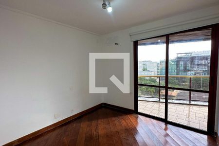 Apartamento à venda com 140m², 3 quartos e 2 vagas Apartamento à venda com 140m², 3 quartos e 2 vagasQuarto 03