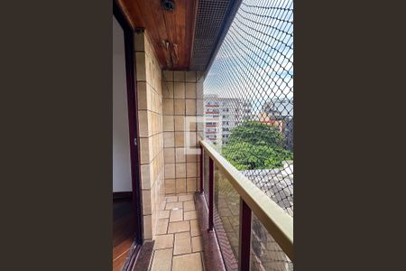 Apartamento à venda com 140m², 3 quartos e 2 vagas Apartamento à venda com 140m², 3 quartos e 2 vagasSuíte 02