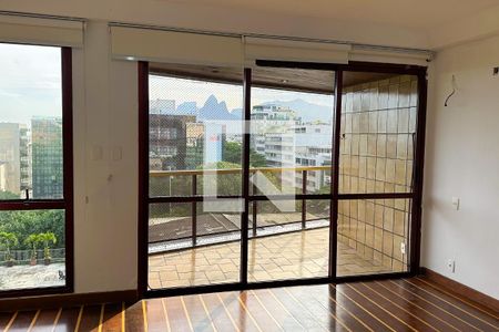 Apartamento à venda com 140m², 3 quartos e 2 vagas Apartamento à venda com 140m², 3 quartos e 2 vagasSala