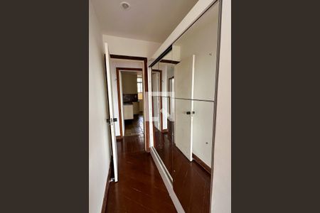 Apartamento à venda com 140m², 3 quartos e 2 vagas Apartamento à venda com 140m², 3 quartos e 2 vagasQuarto 03