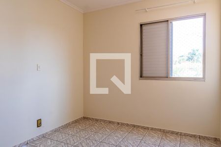 Quarto 1 de apartamento à venda com 2 quartos, 60m² em Vila Satúrnia, Campinas