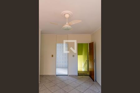 Sala de apartamento para alugar com 2 quartos, 60m² em Vila Satúrnia, Campinas