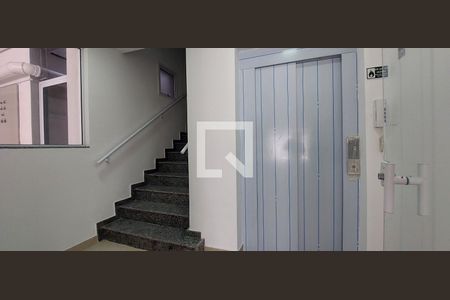 Apartamento à venda com 50m², 2 quartos e 1 vagaElevador