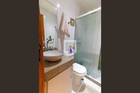 Apartamento à venda com 70m², 2 quartos e sem vaga Apartamento à venda com 70m², 2 quartos e sem vagaBanheiro