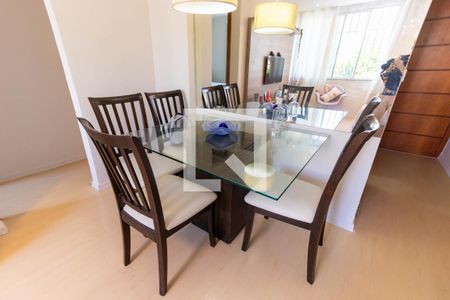 Apartamento à venda com 70m², 2 quartos e sem vaga Apartamento à venda com 70m², 2 quartos e sem vagaSala