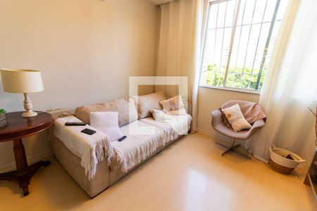 Apartamento à venda com 70m², 2 quartos e sem vaga Apartamento à venda com 70m², 2 quartos e sem vagaSala