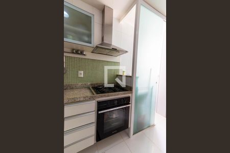 Apartamento à venda com 70m², 2 quartos e sem vaga Apartamento à venda com 70m², 2 quartos e sem vagaCozinha