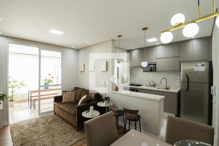 Sala de apartamento para alugar com 2 quartos, 74m² em Santa Teresinha, São Paulo