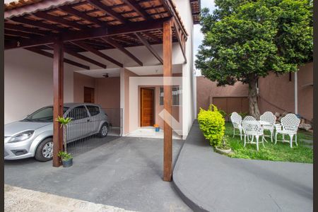 Fachada de casa de condomínio à venda com 2 quartos, 87m² em Parque Sonia, São Paulo