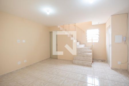 Sala e Cozinha de casa para alugar com 1 quarto, 35m² em Ayrosa, Osasco