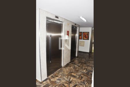 Apartamento à venda com 64m², 3 quartos e 1 vagaHall dos Elevadores