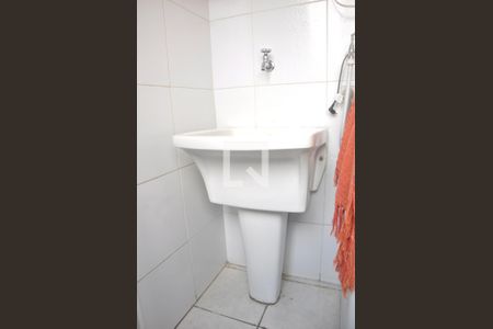 Apartamento à venda com 64m², 3 quartos e 1 vagaÁrea de Serviço