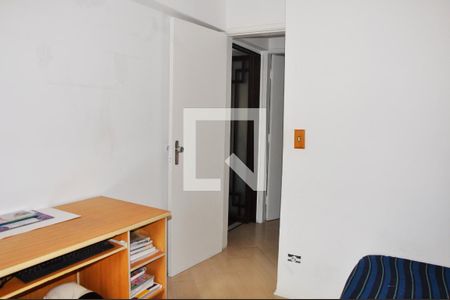 Apartamento à venda com 64m², 3 quartos e 1 vagaQuarto 02