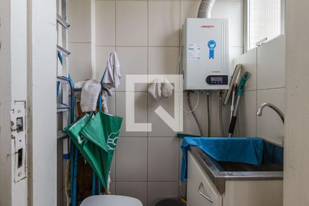 Apartamento à venda com 113m², 3 quartos e 2 vagas Apartamento à venda com 113m², 3 quartos e 2 vagasBanheiro de Serviço