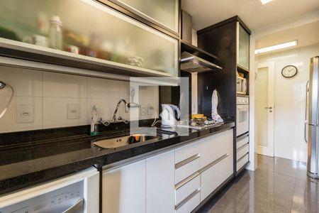 Apartamento à venda com 113m², 3 quartos e 2 vagas Apartamento à venda com 113m², 3 quartos e 2 vagasCozinha