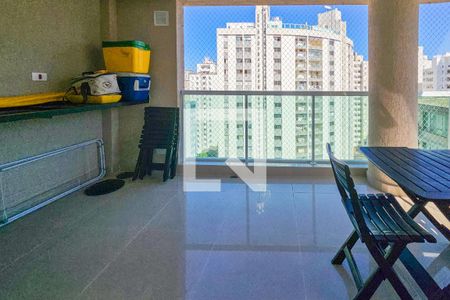 Varanda Sala de apartamento para alugar com 2 quartos, 70m² em Barra Funda, Guarujá