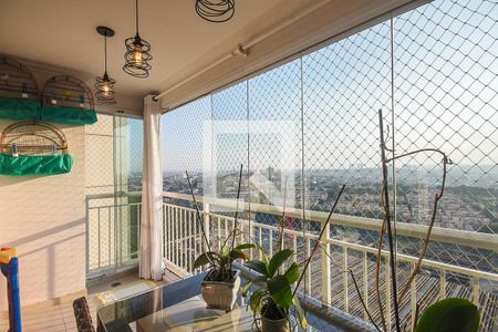 Varanda de apartamento à venda com 3 quartos, 96m² em Jardim Henriqueta, Taboão da Serra