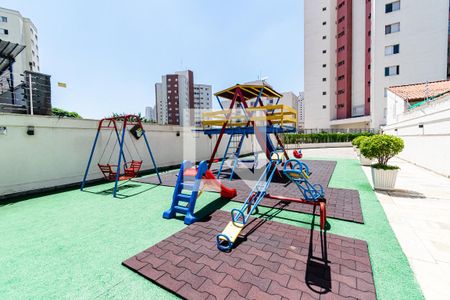 Apartamento à venda com 69m², 2 quartos e 1 vagaÁrea comum