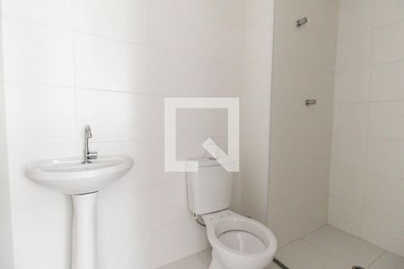 Banheiro da Suíte de apartamento para alugar com 1 quarto, 24m² em Vila Cláudia, São Paulo