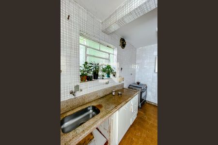 Casa à venda com 227m², 3 quartos e 2 vagasCozinha