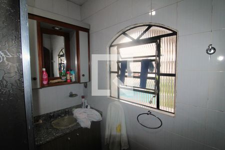 Casa à venda com 150m², 3 quartos e 3 vagasBanheiro 3