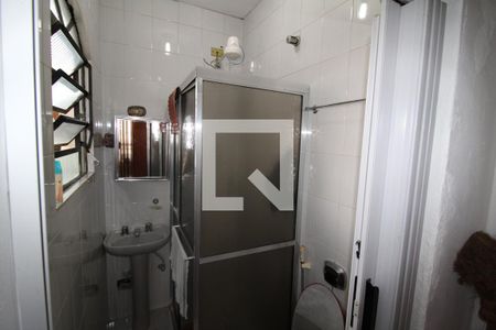 Casa à venda com 150m², 3 quartos e 3 vagasBanheiro 2