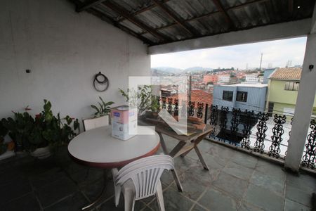 Casa à venda com 3 quartos, 150m² em Vila Nilo, São Paulo