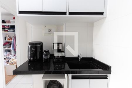 Apartamento à venda com 34m², 2 quartos e sem vaga Apartamento à venda com 34m², 2 quartos e sem vagaSala/Cozinha