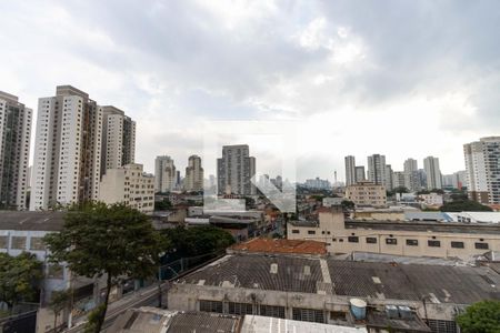 Apartamento à venda com 34m², 2 quartos e sem vaga Apartamento à venda com 34m², 2 quartos e sem vagaVaranda