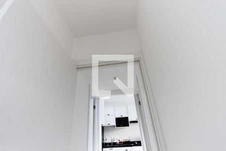 Apartamento à venda com 34m², 2 quartos e sem vaga Apartamento à venda com 34m², 2 quartos e sem vagaCorredor