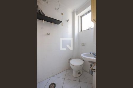 Apartamento para alugar com 116m², 3 quartos e 2 vagas Apartamento para alugar com 116m², 3 quartos e 2 vagasÁrea de Serviço - Banheiro